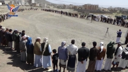 مسيرات ووقفات قبلية بمحافظة صنعاء إعلانًا للبراءة من الخونة و دعما لغزة