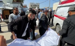 استشهاد فلسطينية وطفلتها في قصف العدو خيمة تؤوي نازحين في مواصي خان يونس