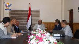 اجتماع للجنة دراسة ظاهرة هجرة العقول والكفاءات اليمنية برئاسة الوزير باجعالة