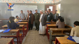 قيادات محلية وتربوية بأمانة العاصمة تتفقد اختبارات الثانوية العامة في يومها الأخير