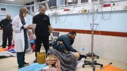 "الصحة" الفلسطينية تحذر: تداعيات الوضع الصحي الكارثي في قطاع غزة يستدعي تدخلا دوليا فوريا