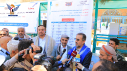نائبا رئيس الوزراء يدشنان مشروع المعونات للمراكز والدور الاجتماعية في أمانة العاصمة