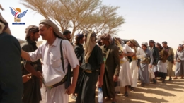 فريق من بني حشيش يزور المرابطين في جبهات الجدافر والمرازيق بالجوف