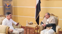 نائب وزير الخارجية يبحث مع مدير مكتب جمعية العون المباشر جوانب التعاون المشترك