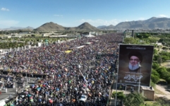 مسيرات مليونية في عدة محافظات يمنية دعماً لغزة ولبنان: لن نخذلكم
