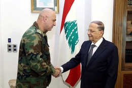 قائد الجيش اللبناني يهاجم الحكومة.. فهل يسعى للترشح للرئاسة أم يحاول تجنيب العسكريين كارثة محدقة؟