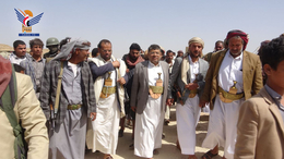 عضو السياسي الأعلى الحوثي يشرف على أنها قضية قتل  في آل عمار بصعدة