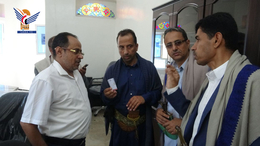 الاطلاع على سير العمل في عدد من المكاتب التنفيذية في حجة