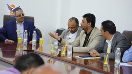 مناقشة جوانب التعاون بين هيئة الاستثمار والغرفة التجارية بأمانة العاصمة