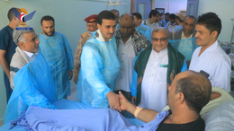 زيارات عيدية للجرحى والمرابطين في الساحل الغربي بالحديدة