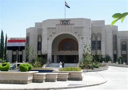 مصدر حكومي مسؤول يدين إحراق نسخ من القرآن الكريم في السويد