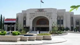 مصدر بمكتب رئيس الوزراء يدين النهب المنظم لآثار عدن ومواقعها التاريخية