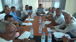 مناقشة تداعيات تصعيد دول العدوان وممارساته على الملاحة البحرية