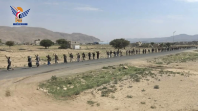 عمران.. مسيرات راجلة لخريجي "طوفان الأقصى" بمديريات بكيل السواد وجبل يزيد وريدة 