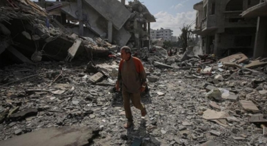 مفوض أممي: التدمير المنهجي لأحياء غزة ومنع المساعدات تطهير عرقي