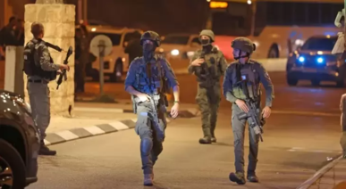 العدو الاسرائيلي يشن حملة اقتحامات واعتقالات في الضفة الغربية 