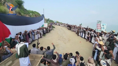 وقفة لأبناء بني صياح بمديرية رازح في صعدة تضامناً مع غزة