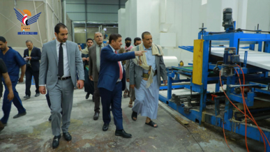 القائم بأعمال وزير الاقتصاد يزور عددًا من المصانع الإنتاجية