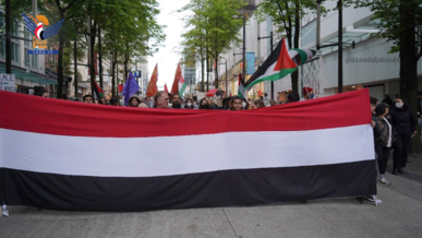 تظاهرة في مدينة فانكوفر الكندية تنديداً بمجازر العدو الصهيوني في غزة ورفح