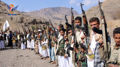 وقفة في مديرية الطيال بمحافظة صنعاء إعلانًا للجهوزية وتنديدًا بالإساءة للقرآن