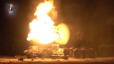 الحديدة تدين مجزرة العدوان الأمريكي في ميناء رأس عيسى