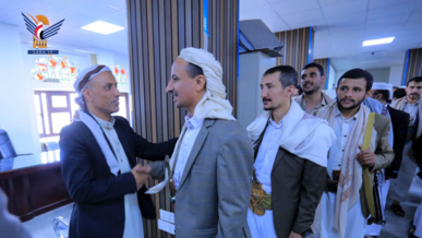 نائب رئيس هيئة الأوقاف يتفقد مستوى الانضباط الوظيفي بديوان الهيئة