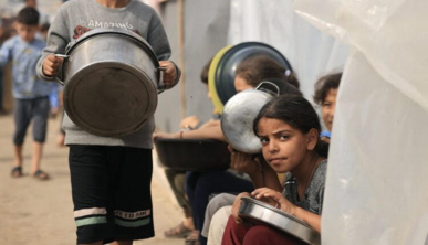 الأغذية العالمي: الوضع الإنساني بغزة يخرج عن السيطرة