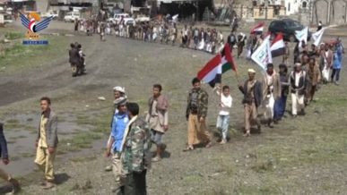 صنعاء .. مسير لخريجي الدورات العسكرية في مديرية بني مطر