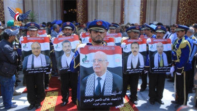 اليمنيون يودعون كوكبة من الشهداء ويؤكدون المضي على دربهم