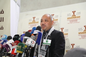 رئيس مركز دراسات القدس بجامعة ماليزي يشيد بشجاعة اليمنيين في محاربة الوحشية الصهيونية والفاشية الأمريكية