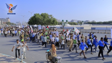 الحديدة.. مسير طلابي بمديرية الحالي إحياء لذكرى شهيد القرآن