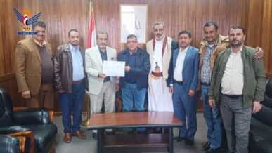 هيئة مكافحة الفساد تتسلّم إقرار أمين عام المجلس المحلي بمحافظة المحويت