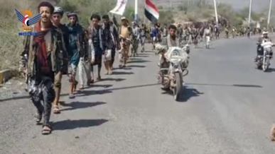 مسيران ووقفة لخريجي دورات التعبئة بمديريتي ذي السفال والسبرة في إب