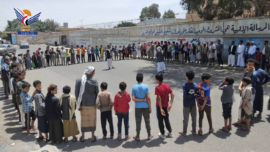 وقفتان بمديرية الوحدة في أمانة العاصمة تضامناً مع غزة والبراءة من الخونة  