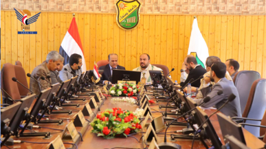 مناقشة آلية التعاون بين جامعة صنعاء وهيئة الزكاة لدعم التعليم الجامعي