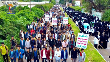  مسيرة في جامعة إب دعماً لغزة وتنديداً بجرائم التجويع والإبادة الجماعية