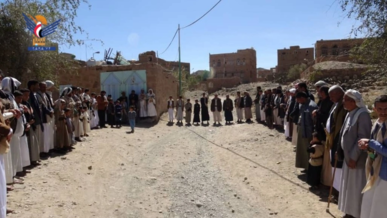 أبناء محافظة صنعاء يحتشدون في وقفات جماهيرية وفاءً لدماء الشهداء واستمرارًا للجهوزية