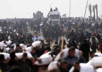 "أونروا”: نموذج توزيع المساعدات في غزة دعوة للموت