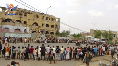 سيرة طلابية ووقفة تضامنية بمديرية السخنة تنديدًا بجرائم التجويع والإبادة في غزة