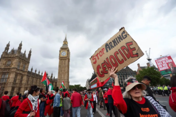 شرطة لندن تعتقل نحو 900 شخص من المتضامنين مع "فلسطين أكشن"