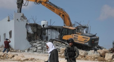   العدو الإسرائيلي يكثف اعتداءاته وإجراءاته العسكرية في عدة مناطق بالضفة والقدس