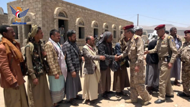 الفريق المشن وقيادات من وزارة الدفاع يتفقدون أحوال المرابطين في صرواح