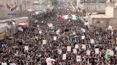   51 ساحة بذمار ثباتًا مع غزة ورافضة للتهديدات والمؤامرات