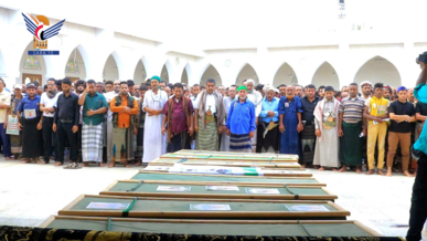 تشييع جثامين شهداء العدوان الاسرائيلي على منشآت الوقود وميناء الحديدة