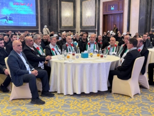 حماس تستقبل الأسرى المُحررين المُبعدين خارج فلسطين في القاهرة