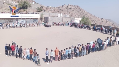 لحج.. وقفة قبلية مسلحة لأبناء مربع الكعبين في القبيطة وفاء لدماء الشهداء