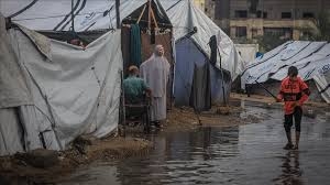 تحذيرات من منخفض جوي في قطاع غزة وسط تخوف مليون ونصف نازح