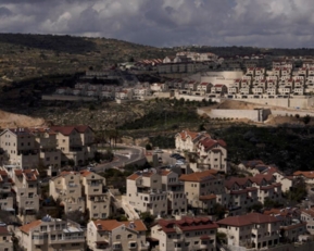 محافظة القدس مخطط "E1": تصعيد استيطاني يقطع أوصال الضفة ويعزل القدس