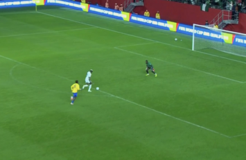 منتخب نيجيريا يصعد إلى نهائي الملحق الإفريقي المؤهل إلى كأس العالم بعد على الغابون