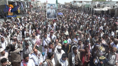 أبناء الجوف يحتشدون في 52 ساحة رفضًا للمؤامرة الصهيوأمريكية وثباتًا مع غزة 